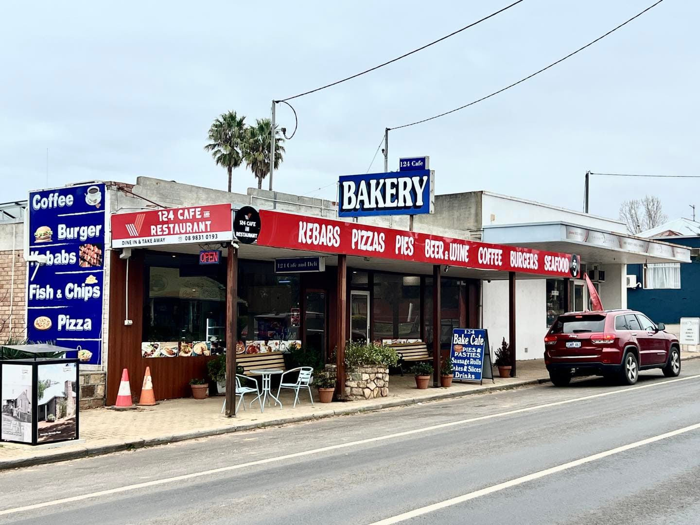 Restaurant photo 2 from 124 Deli & Restaurant